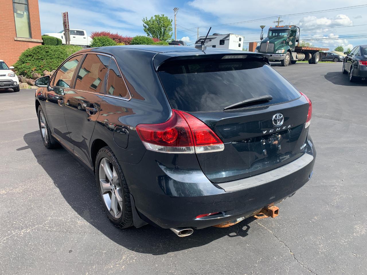 Toyota Venza LE V6 AWD 2014