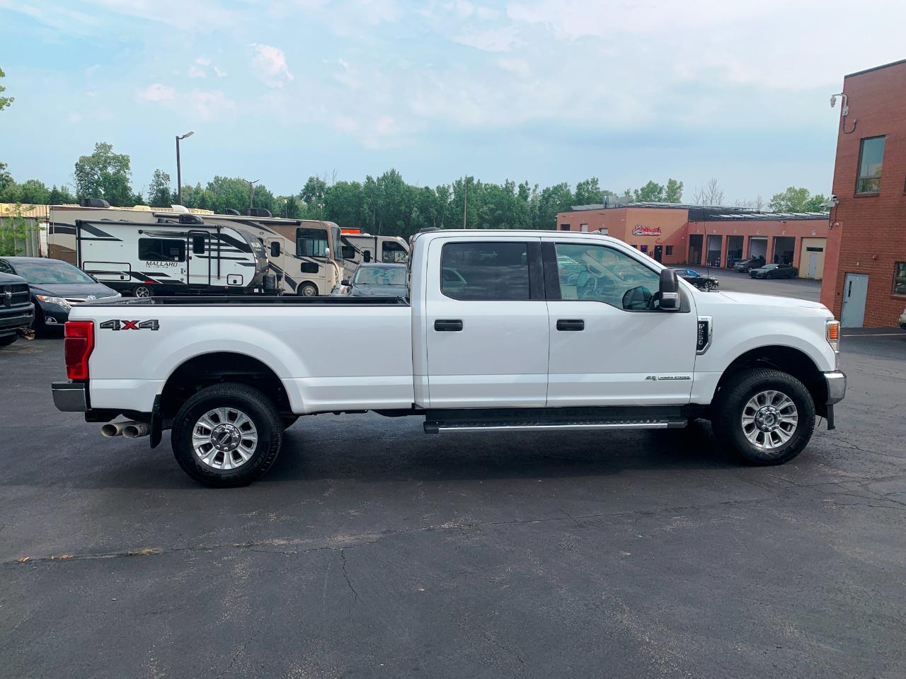 Ford F-250 SD XLT Crew Cab Long Bed 4WD 2020