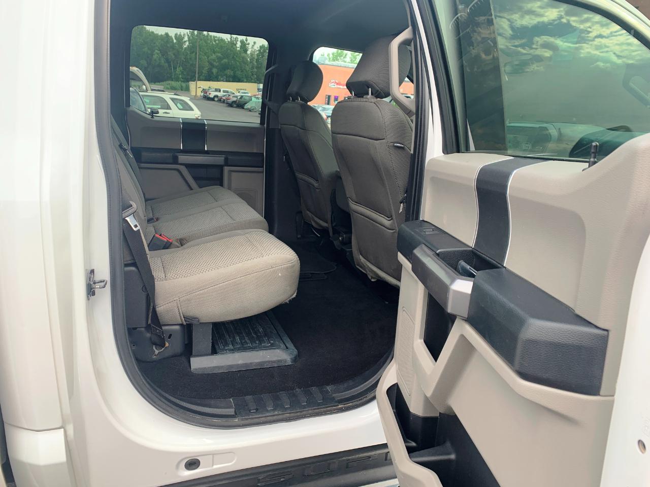 Ford F-250 SD XLT Crew Cab Long Bed 4WD 2020