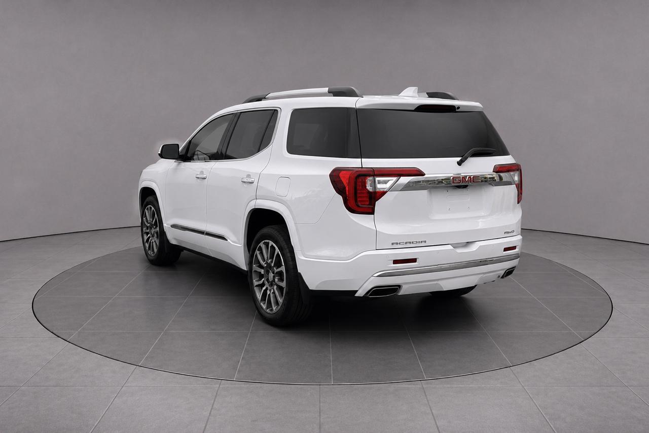 GMC Acadia Denali AWD 2023
