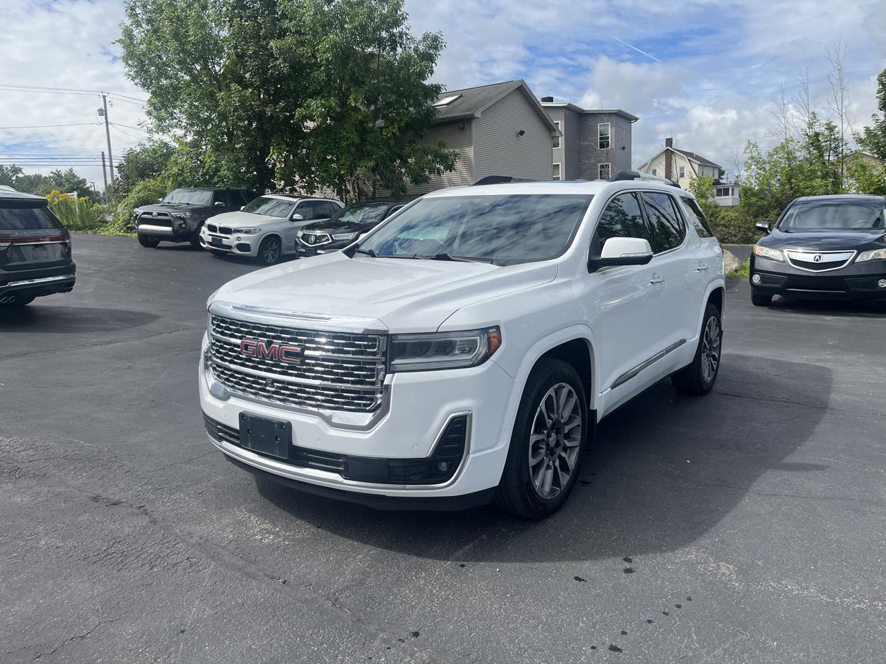 GMC Acadia Denali AWD 2023