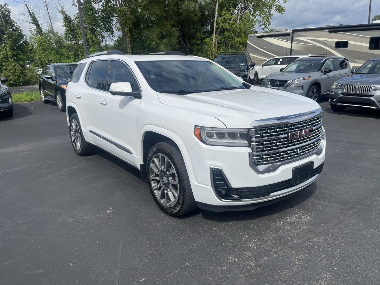 GMC Acadia Denali AWD 2023
