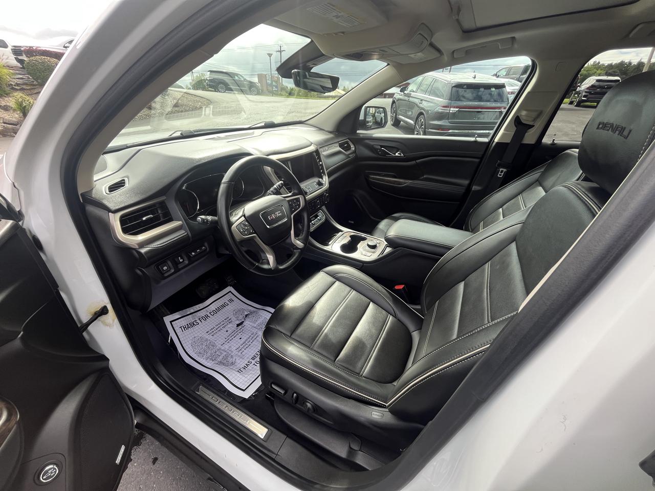 GMC Acadia Denali AWD 2023