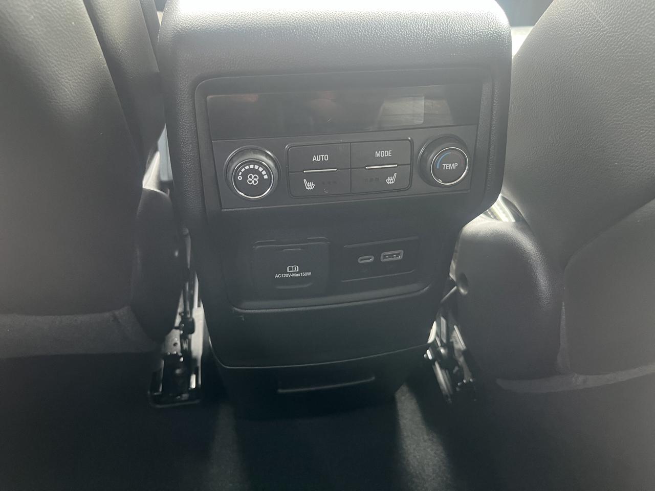 GMC Acadia Denali AWD 2023