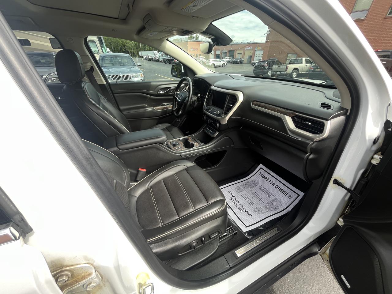 GMC Acadia Denali AWD 2023