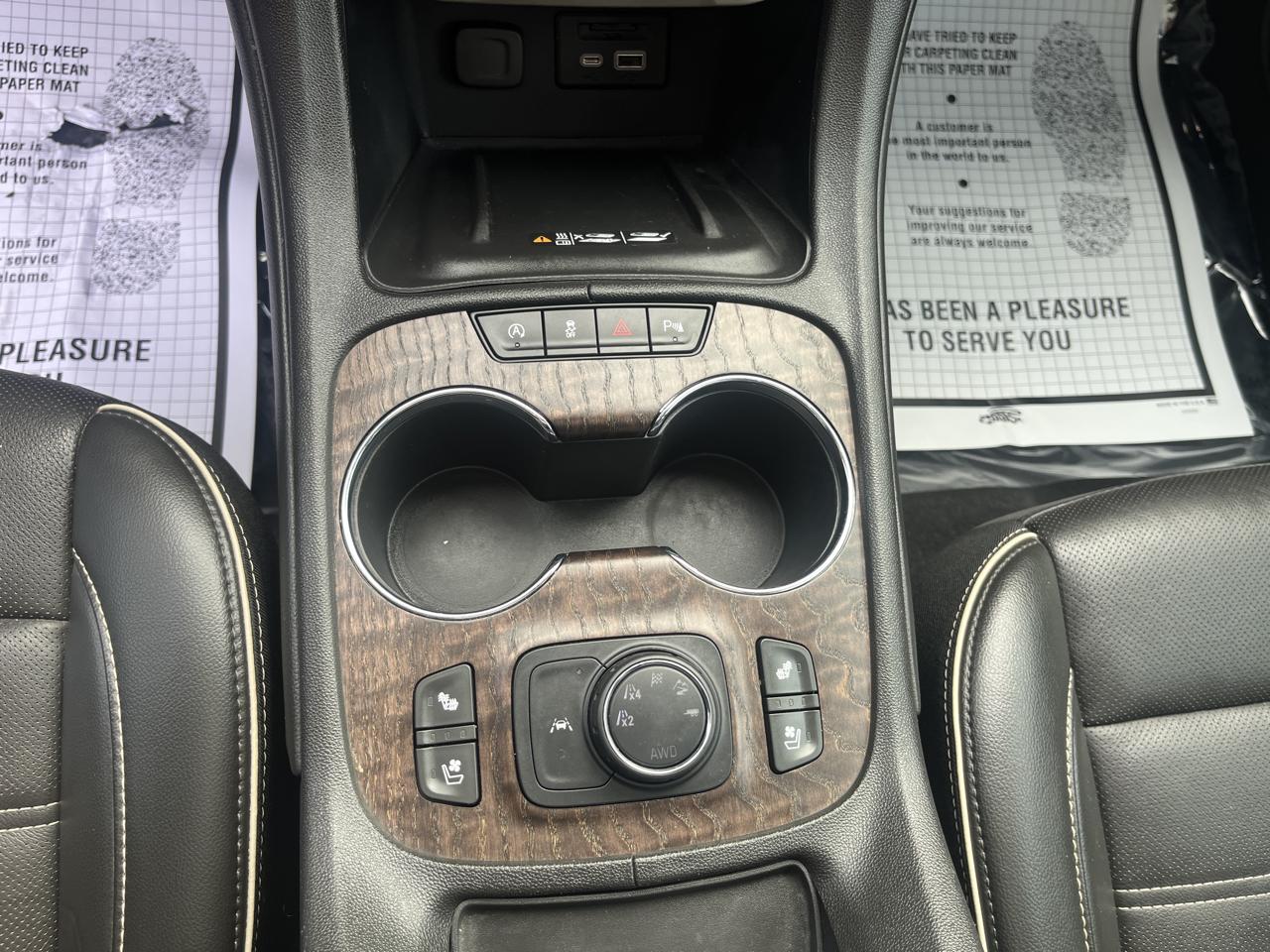 GMC Acadia Denali AWD 2023