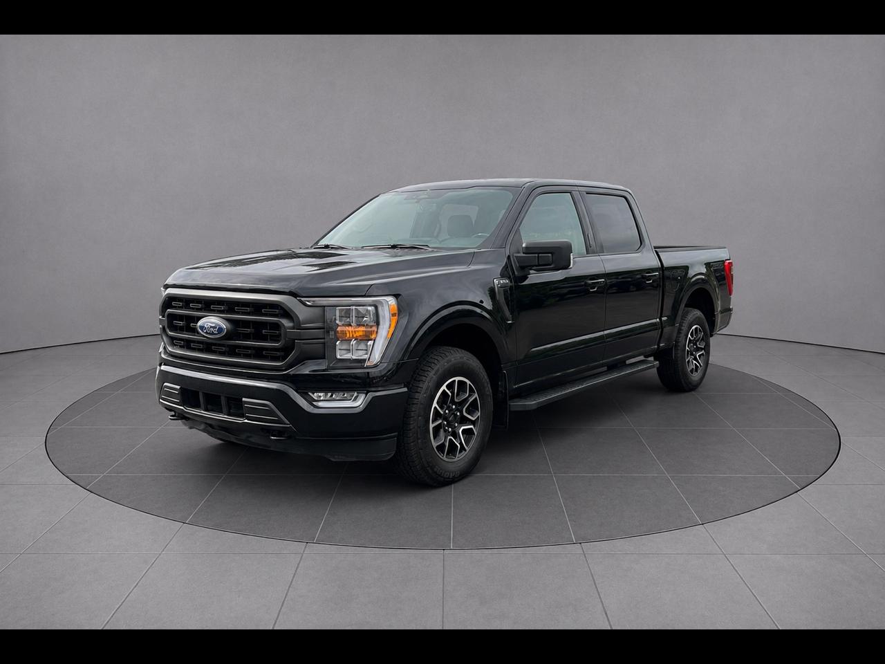 Ford F-150 XLT SuperCrew 6.5-ft. Bed 4WD 2022