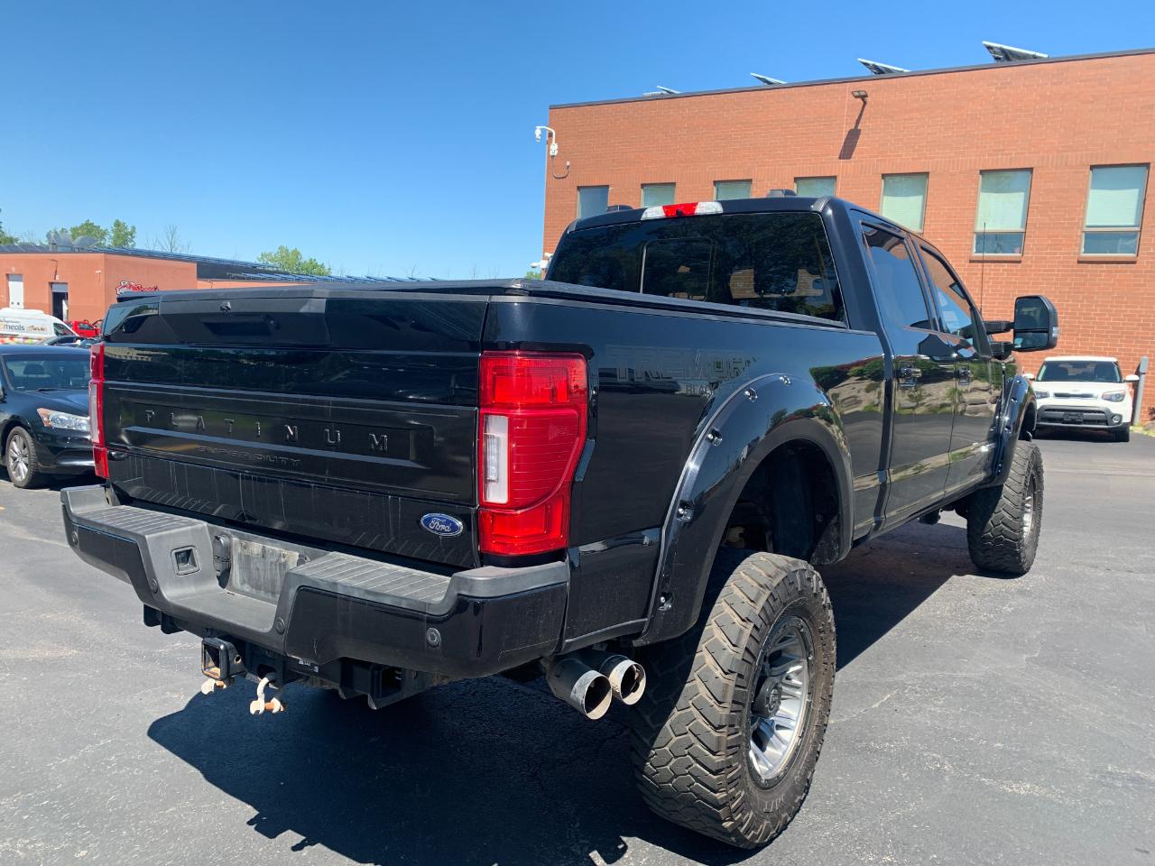 Ford F-350 SD Platinum Crew Cab 4WD 2022