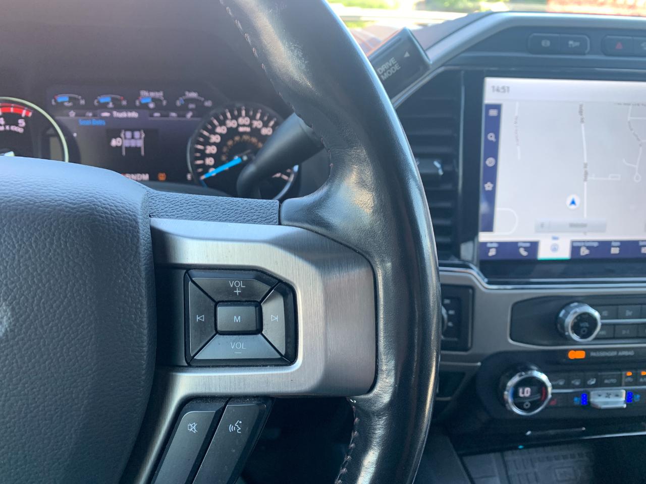 Ford F-350 SD Platinum Crew Cab 4WD 2022