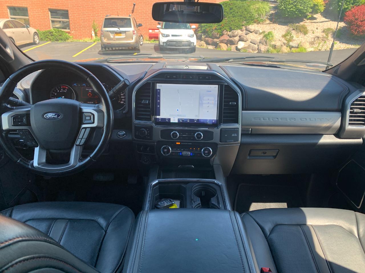 Ford F-350 SD Platinum Crew Cab 4WD 2022