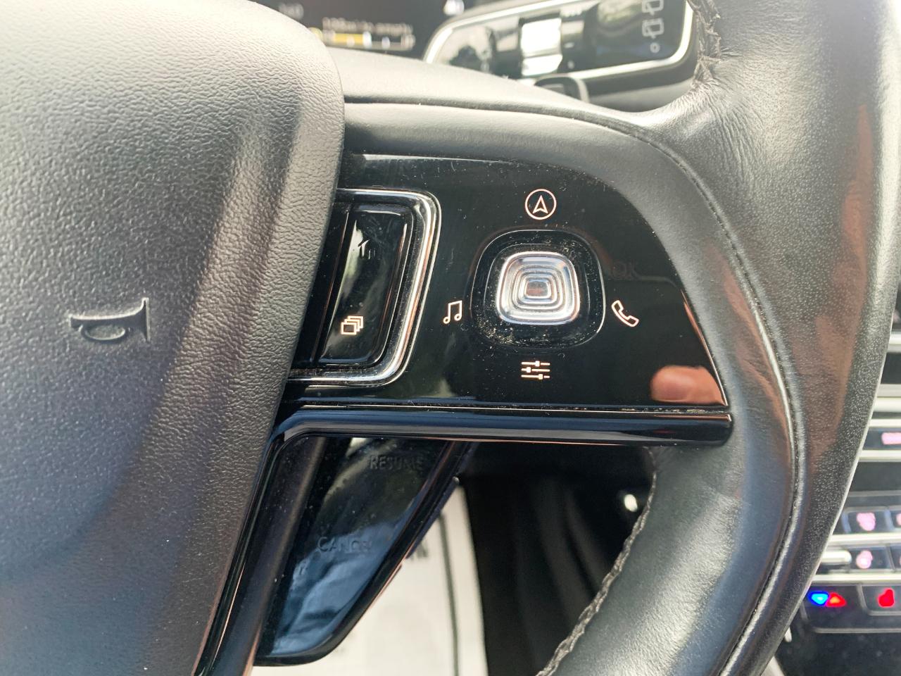 Lincoln Corsair Reserve AWD 2021