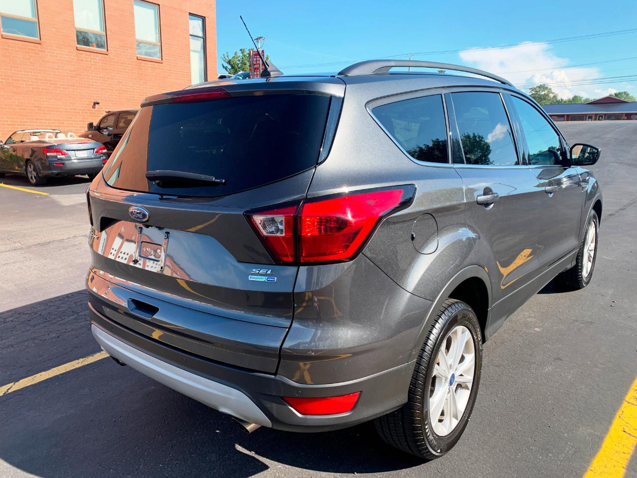 Ford Escape SEL 4WD 2019