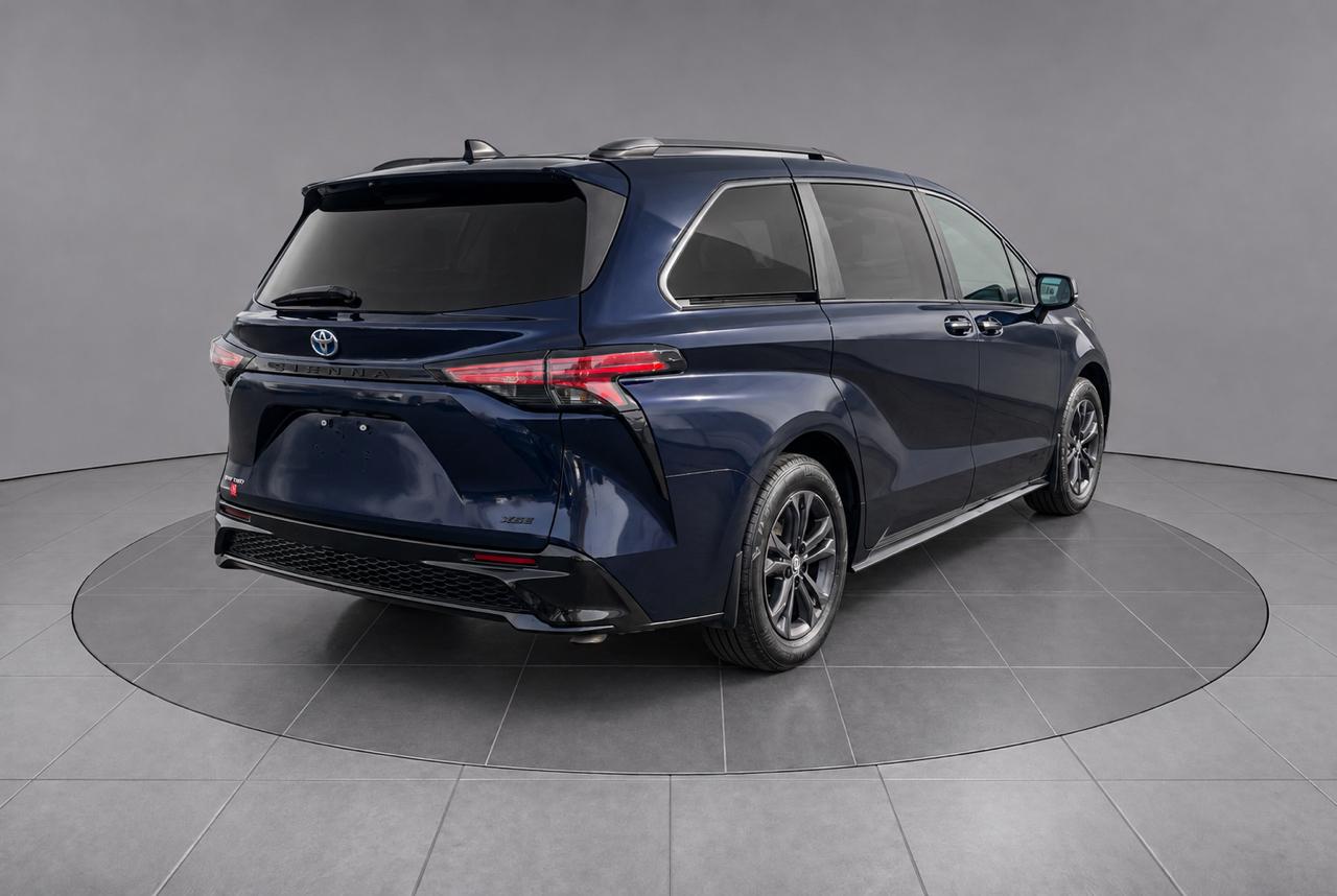 Toyota Sienna XSE AWD 7-Passenger (Natl) 2025