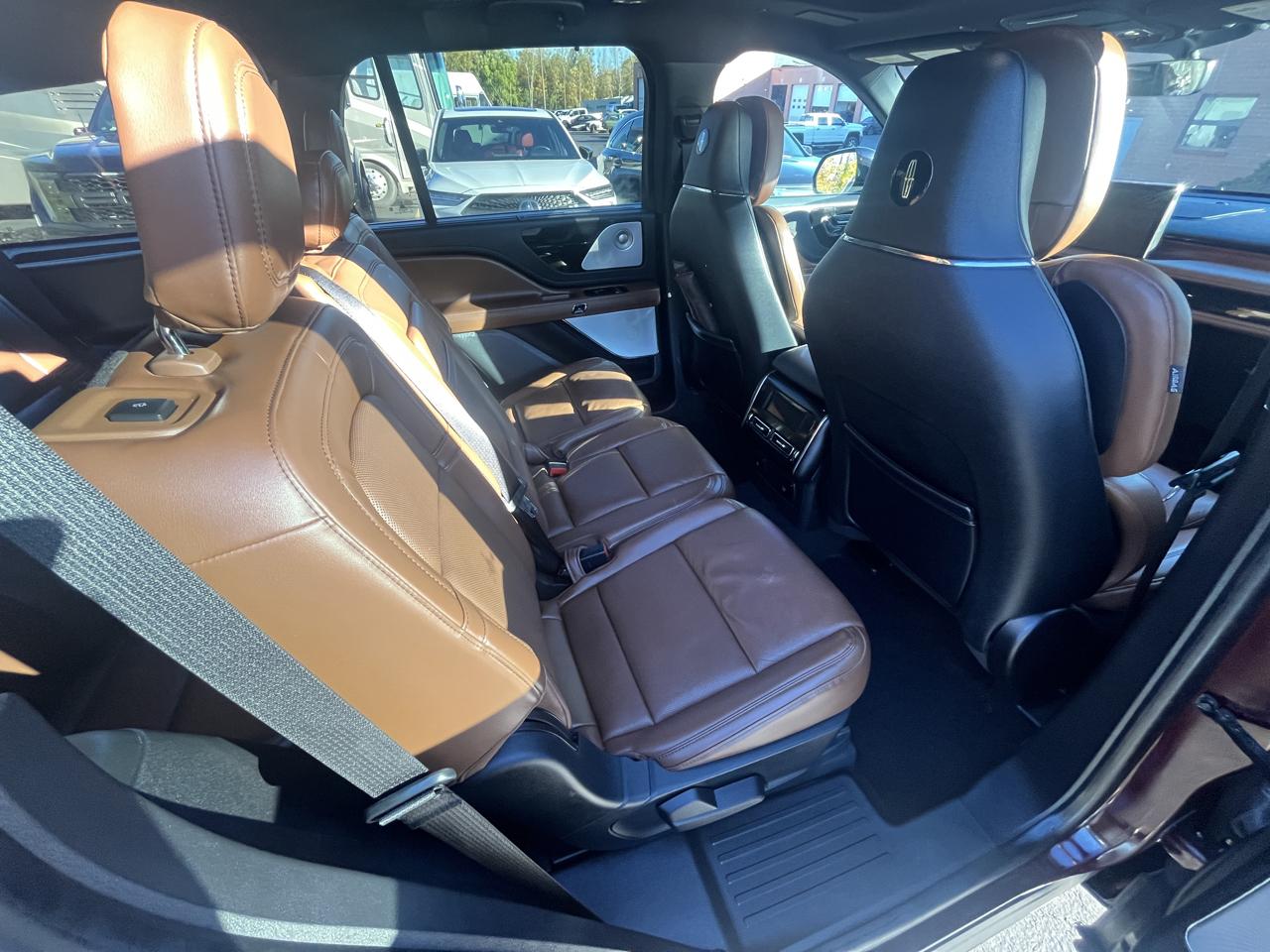 Lincoln Aviator Reserve AWD 2022