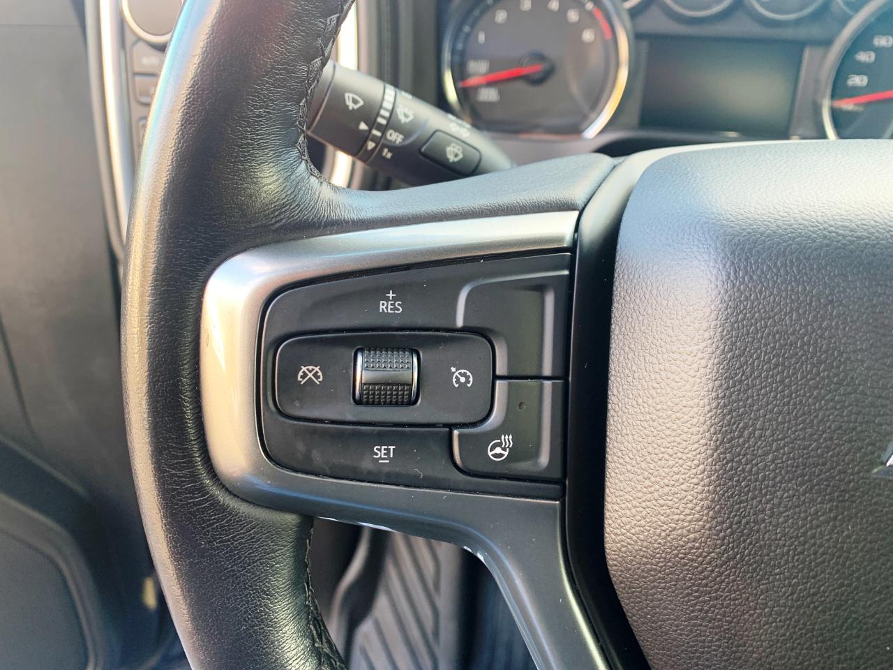 Chevrolet Silverado 1500 4WD Crew Cab 157" RST 2022