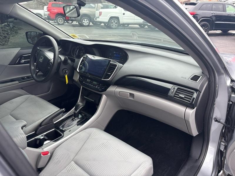 Honda Accord LX Sedan CVT 2017