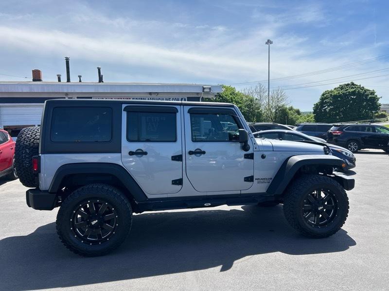 Jeep Wrangler Unlimited Sport 4WD 2013