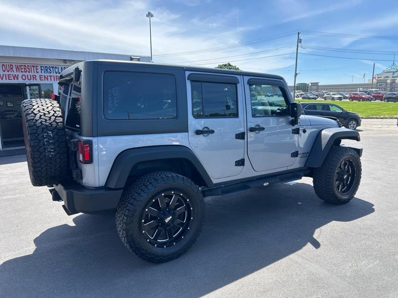 Jeep Wrangler Unlimited Sport 4WD 2013