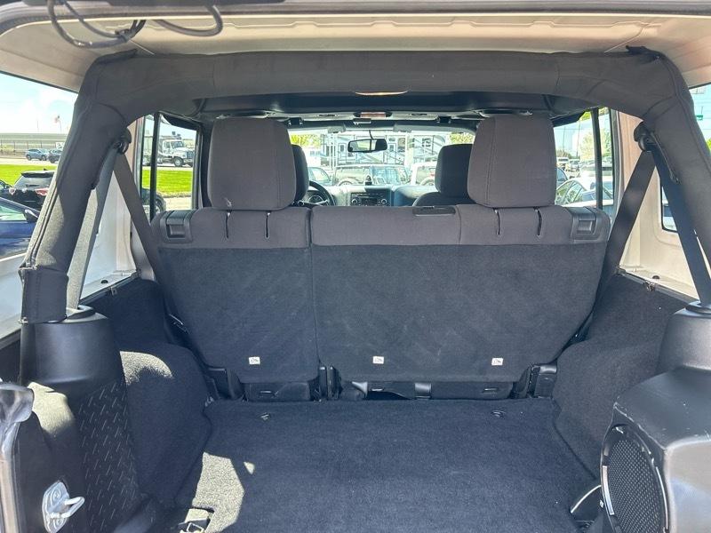 Jeep Wrangler Unlimited Sport 4WD 2013