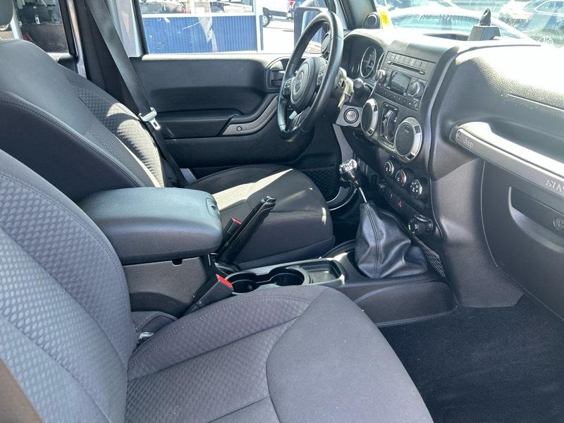 Jeep Wrangler Unlimited Sport 4WD 2013