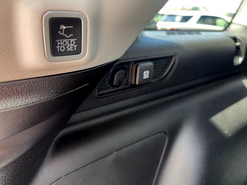 Jeep Grand Cherokee 4xe Overland 4x4 2023 Jeep Grand Cherokee 4xe Overland 4x4 2023