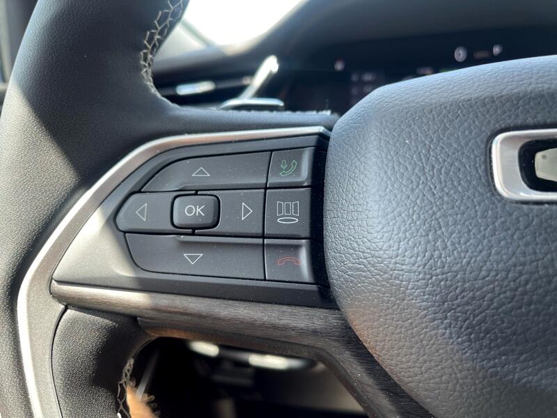 Jeep Grand Cherokee 4xe Overland 4x4 2023 Jeep Grand Cherokee 4xe Overland 4x4 2023