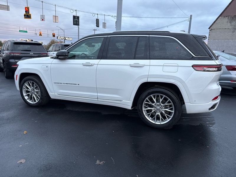 2023 Jeep Grand Cherokee 4xe Summit
