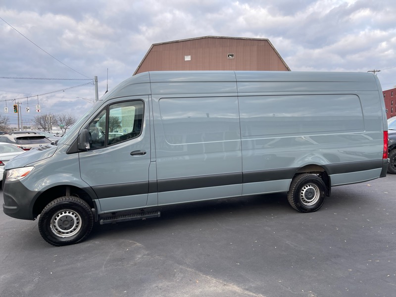 2019 Mercedes-Benz Sprinter 3500 Wagon High Roof 170-in. WB