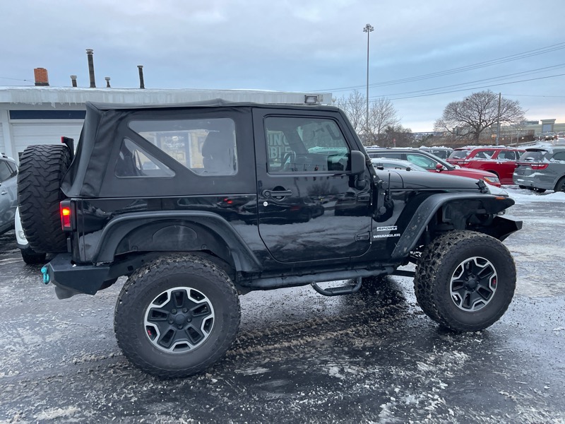 Jeep Wrangler Sport 4WD 2012
