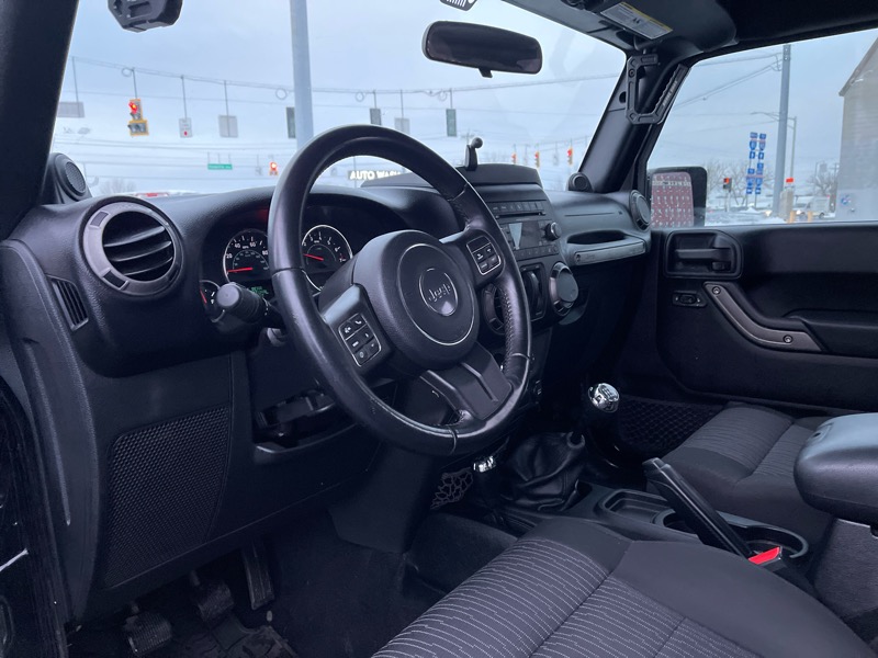 Jeep Wrangler Sport 4WD 2012