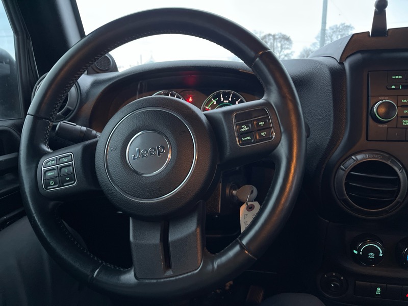 Jeep Wrangler Sport 4WD 2012