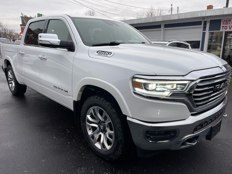 RAM 1500 4WD Crew Cab 140.5" Big Horn 2019
