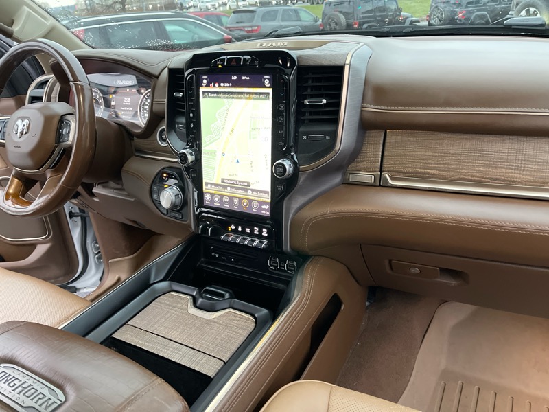 RAM 1500 4WD Crew Cab 140.5" Big Horn 2019