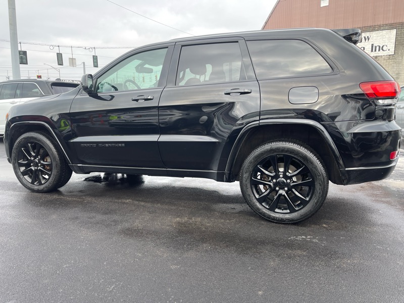 Jeep Grand Cherokee Laredo 4WD 2019