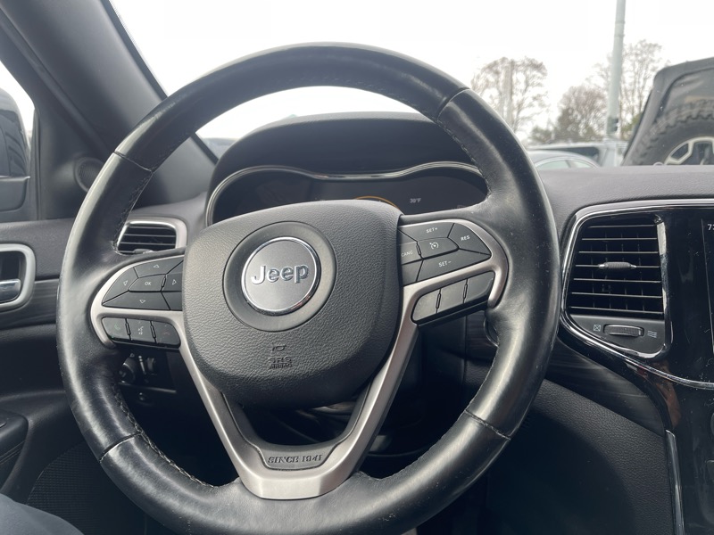 Jeep Grand Cherokee Laredo 4WD 2019