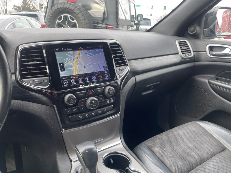 Jeep Grand Cherokee Laredo 4WD 2019