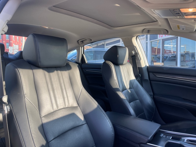 Honda Accord Touring 2.0T 2018