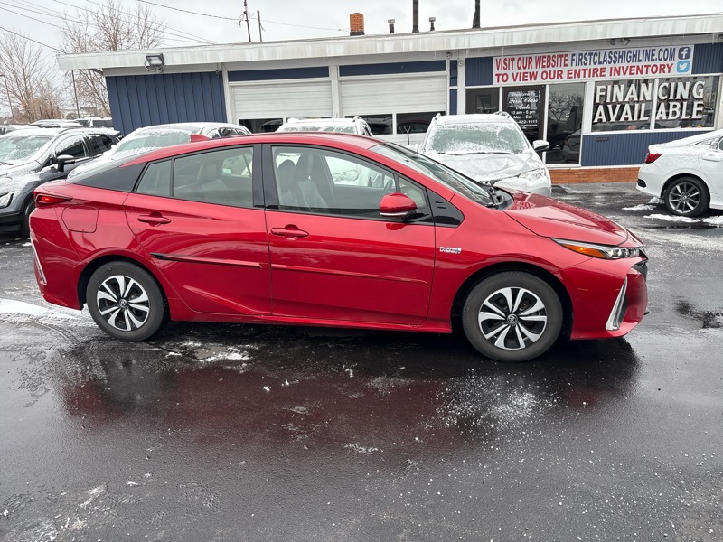 Toyota Prius Prime Plus 2018