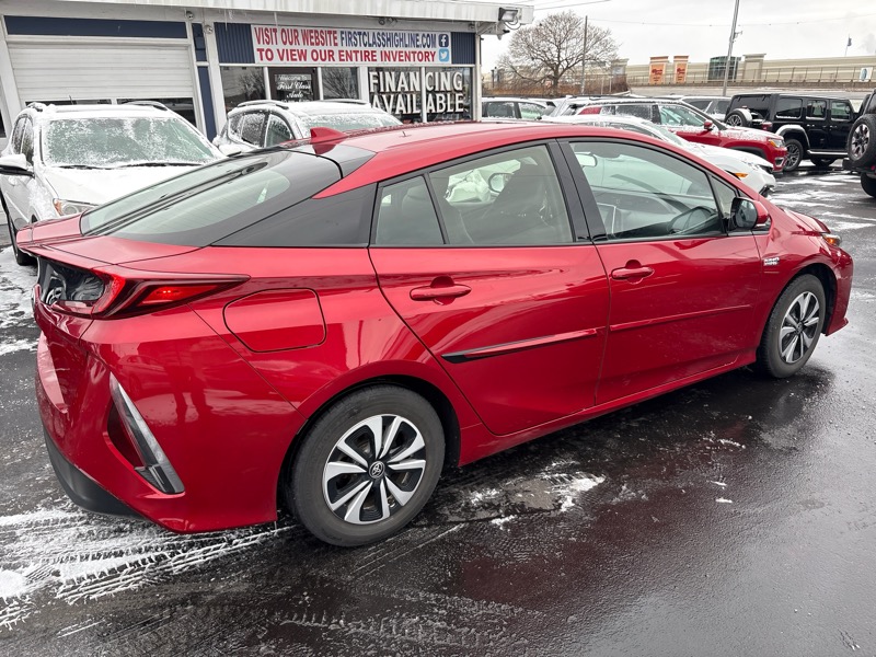 Toyota Prius Prime Plus 2018