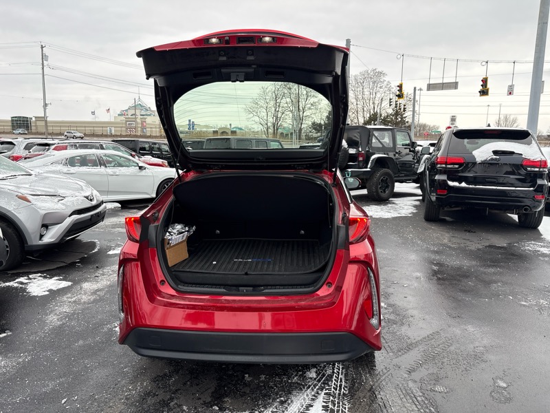 Toyota Prius Prime Plus 2018