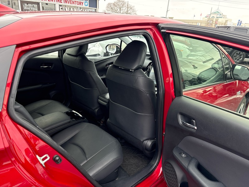 Toyota Prius Prime Plus 2018