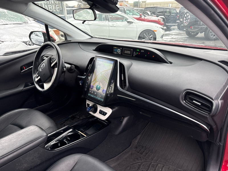 Toyota Prius Prime Plus 2018