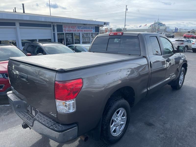 Toyota Tundra Base 2012