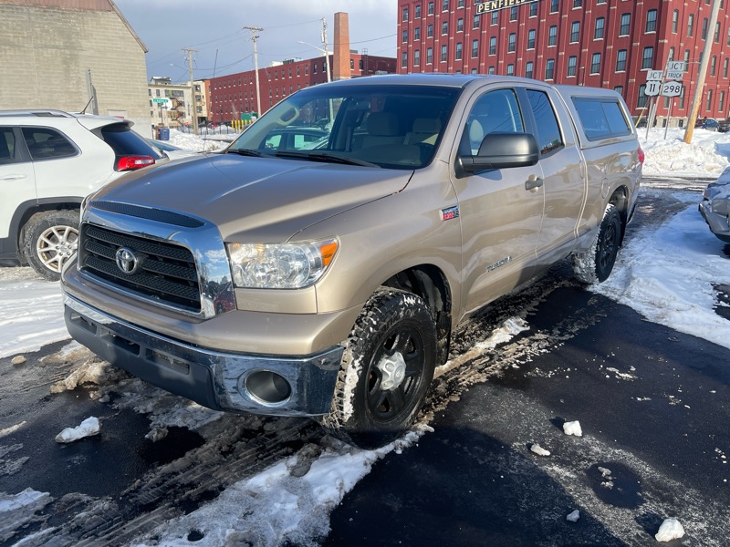 Toyota Tundra Base 2008