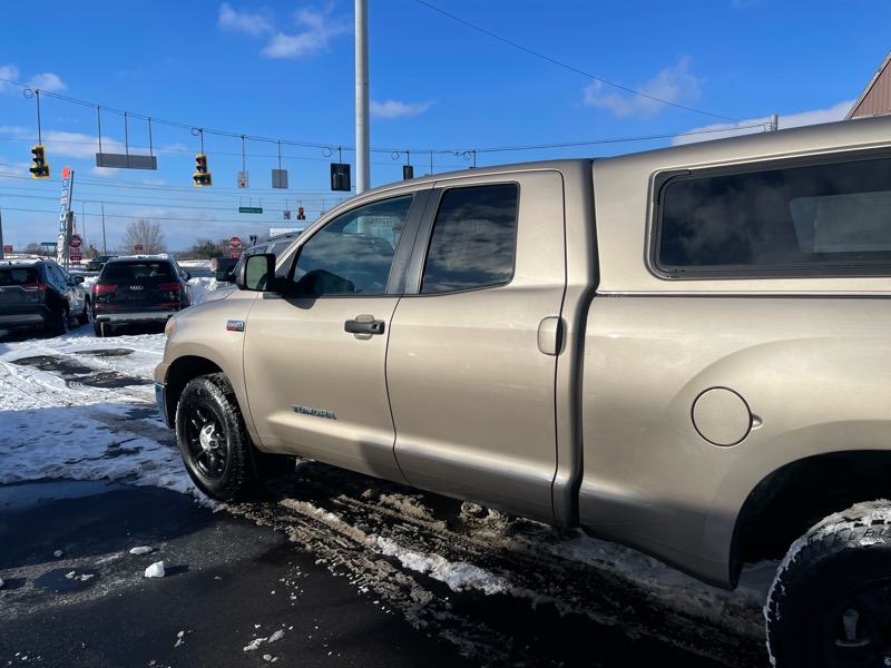 Toyota Tundra Base 2008