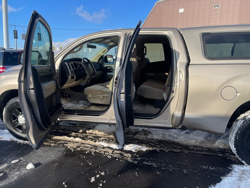 Toyota Tundra Base 2008