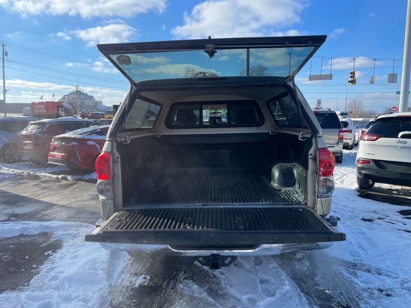 Toyota Tundra Base 2008