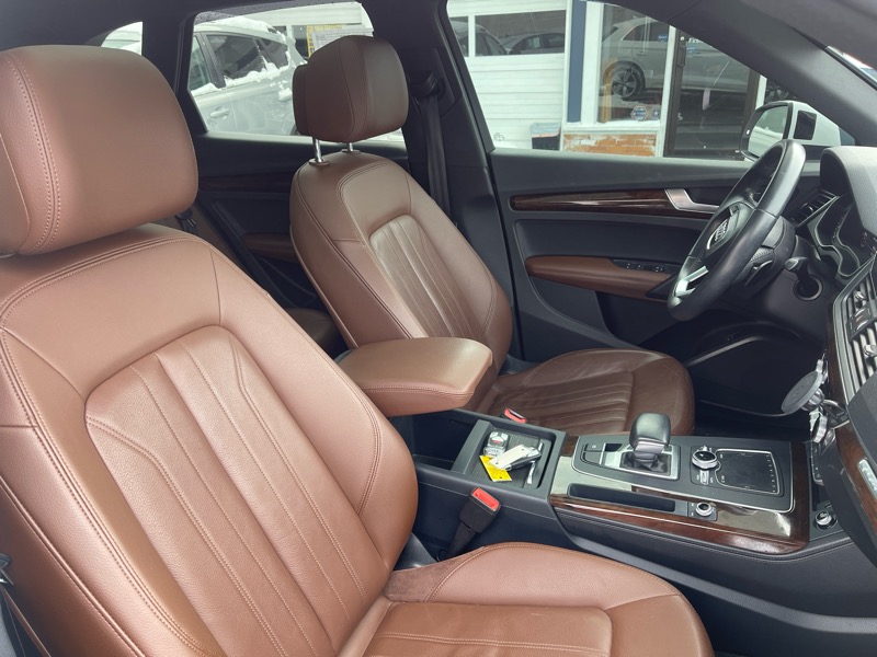 Audi Q5 2.0T Premium Plus quattro 2019