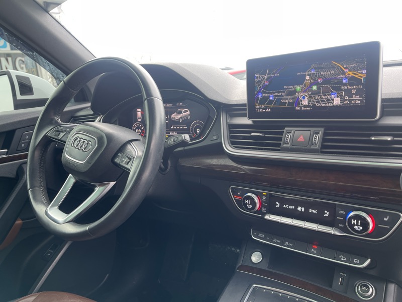 Audi Q5 2.0T Premium Plus quattro 2019