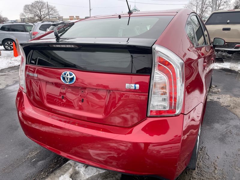 Toyota Prius Prius V 2012